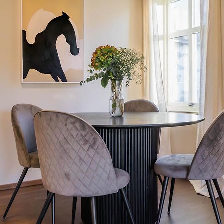 Charming And Bright Apartment In Alesund City Zewnętrze zdjęcie