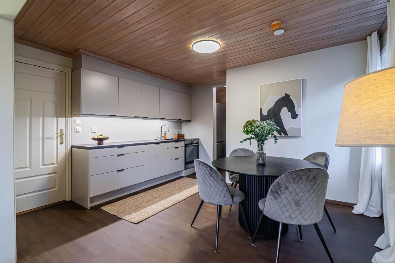Charming And Bright Apartment In Alesund City Zewnętrze zdjęcie