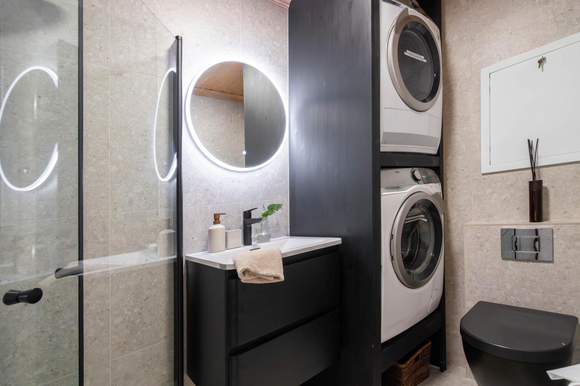 Charming And Bright Apartment In Alesund City Zewnętrze zdjęcie